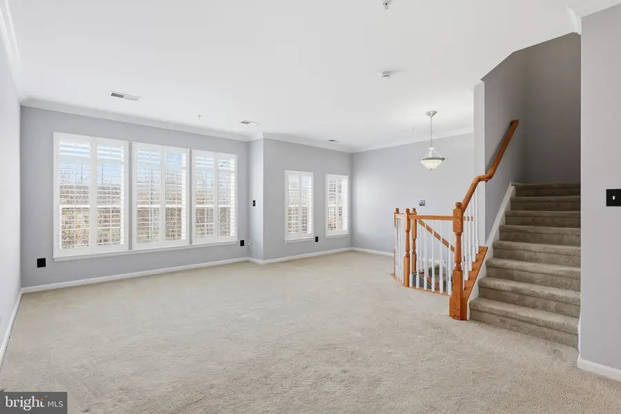 9826 Pickens Pl, Manassas Park, VA 20111 - Image #3