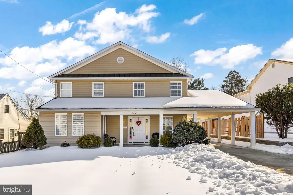117 Polk Dr, Manassas Park, VA 20111 - Image #1