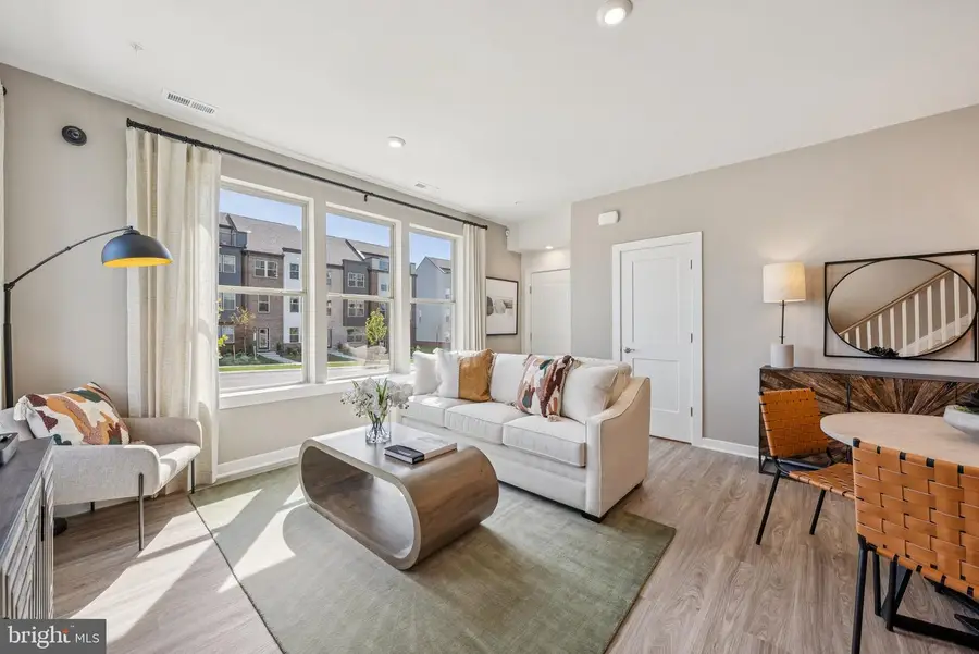 1111a Dabney Dr, Manassas Park, VA 20111 - #2