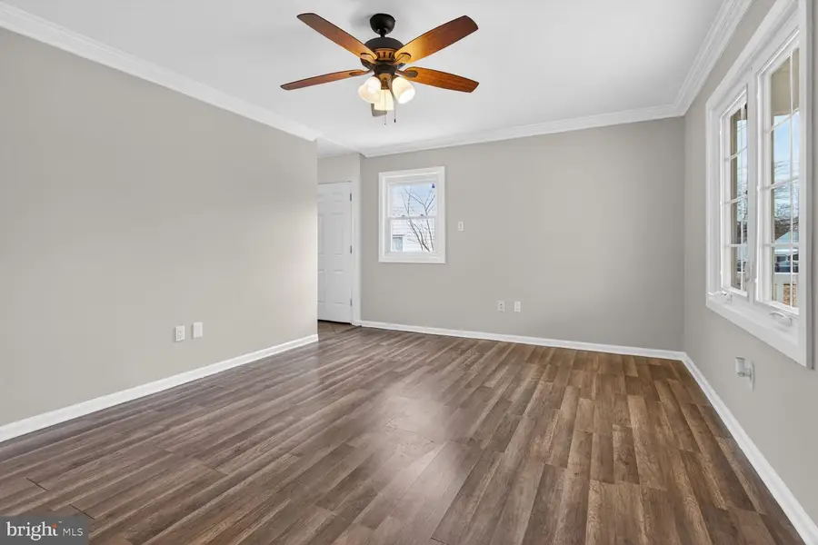 124 Polk Dr, Manassas Park, VA 20111 - #3