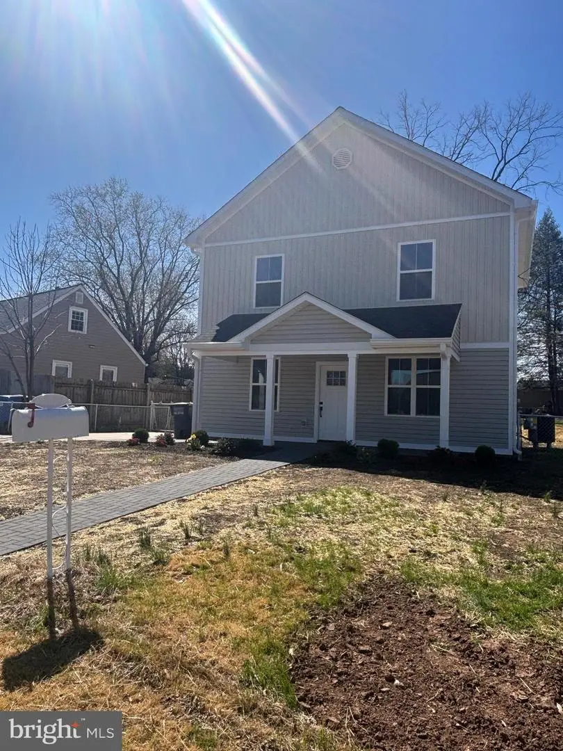 129 Evans St, Manassas Park, VA 20111 - #2