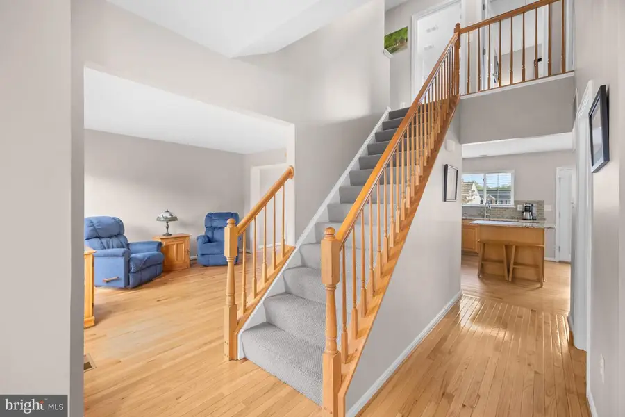 9219 Stephanie St, Manassas Park, VA 20111 - #3