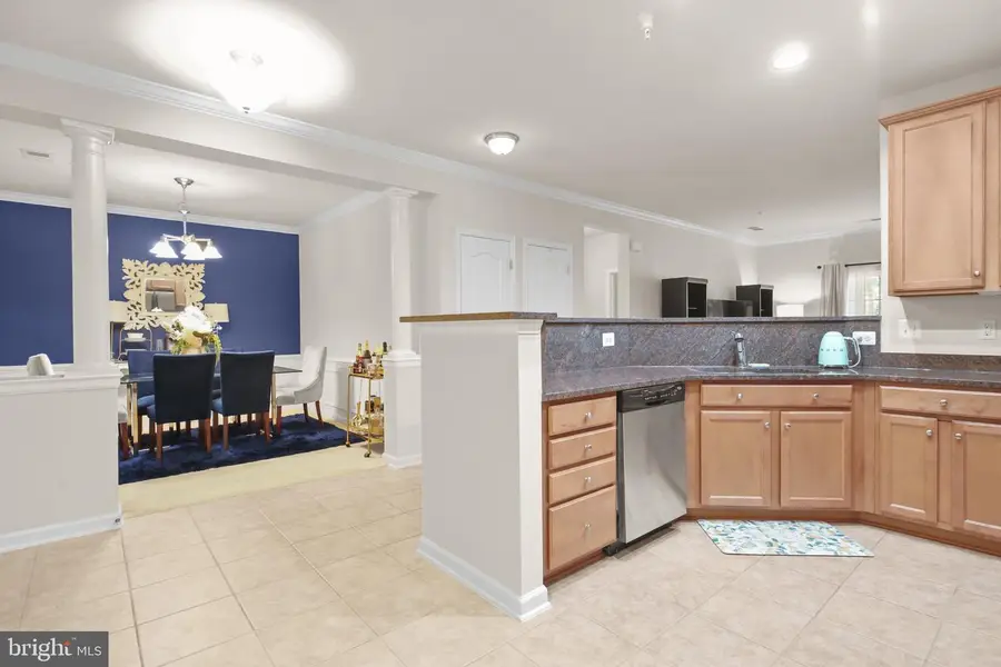 9712 Handerson Pl #unit 203, Manassas Park, VA 20111 - #2