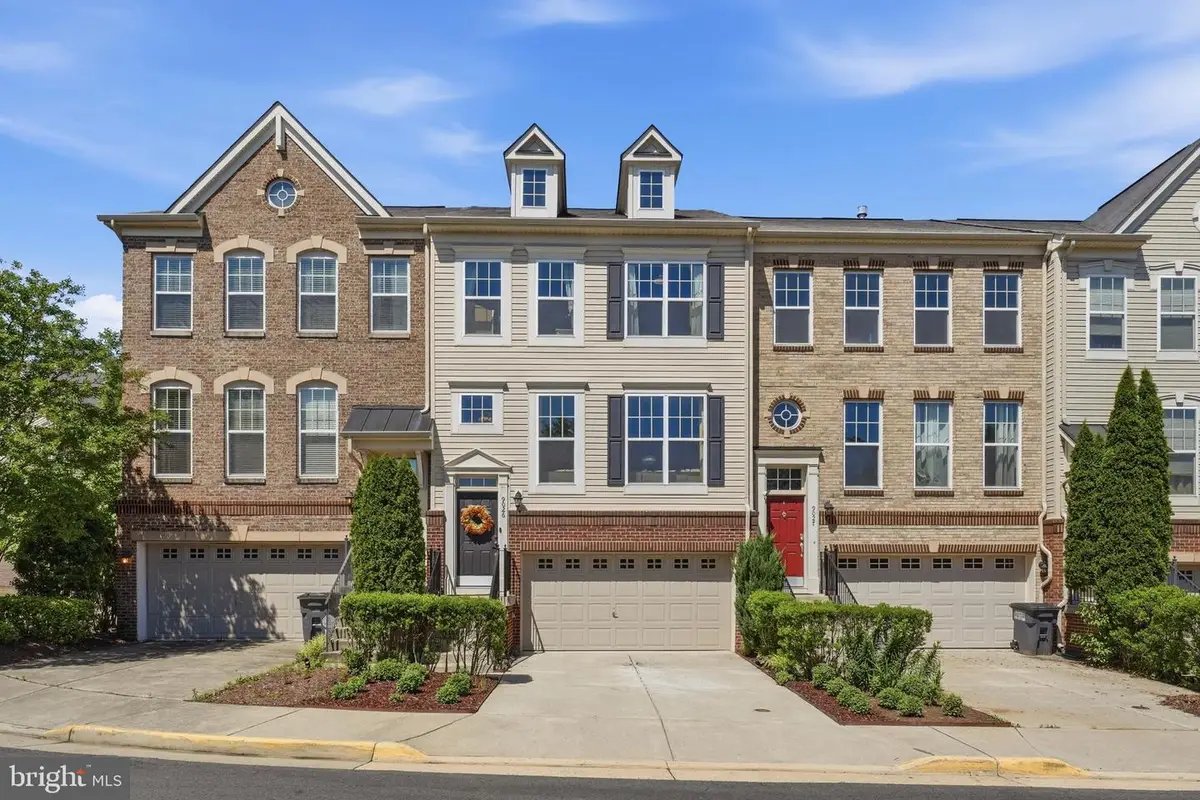 9026 Phita Ln, Manassas Park, VA 20111 - #1