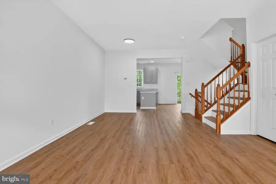 352 Kirby St, Manassas Park, VA 20111 - #3
