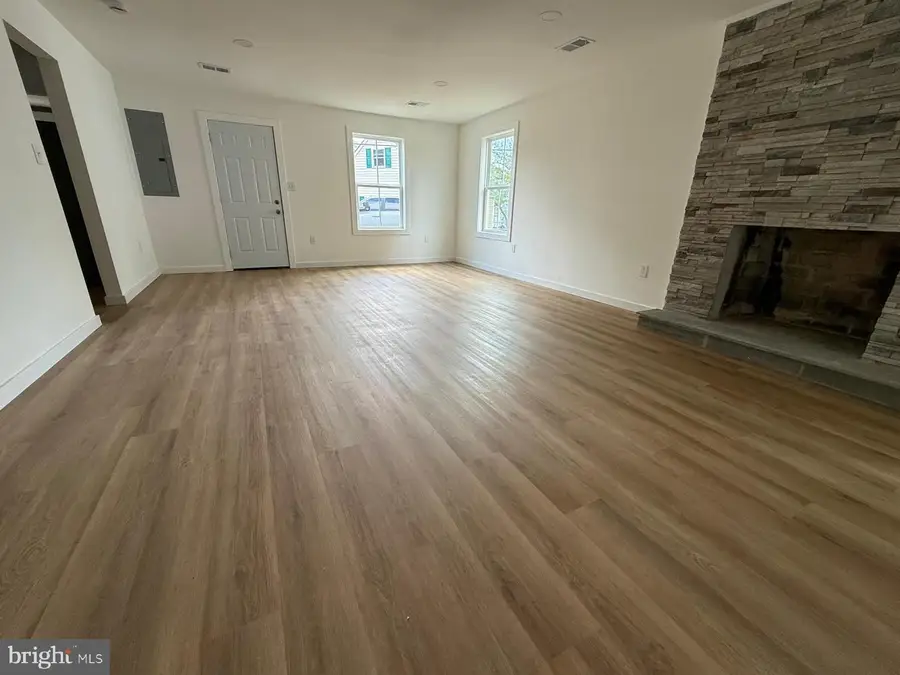 Address Withheld By Seller, Manassas Park, VA 20111 - #3