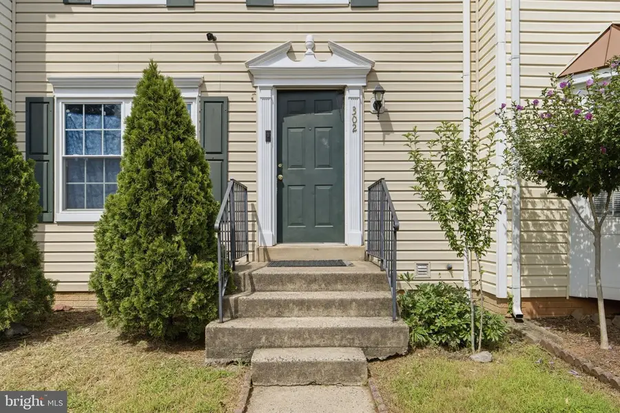 302 Moseby Ct, Manassas Park, VA 20111 - #2