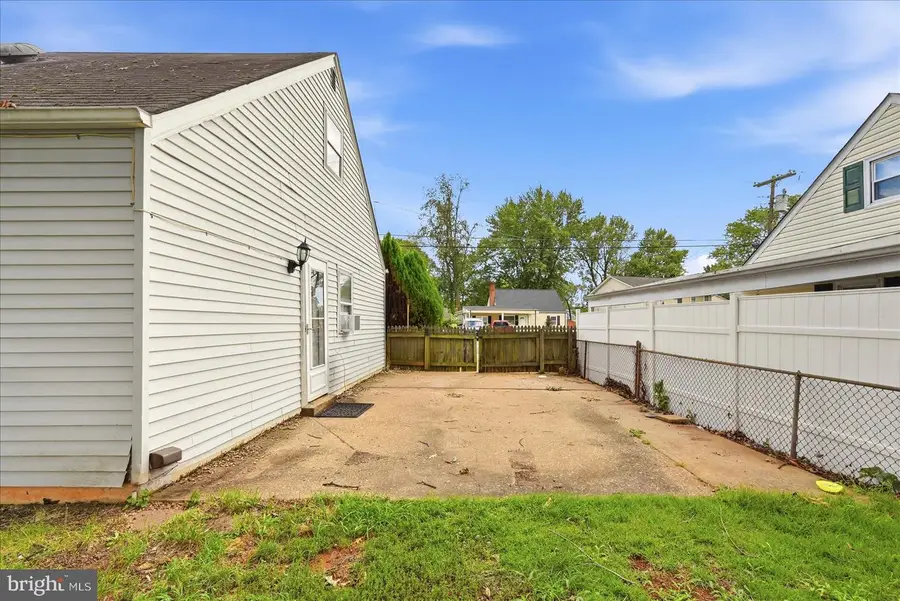 268 Moseby Dr, Manassas Park, VA 20111 - #3