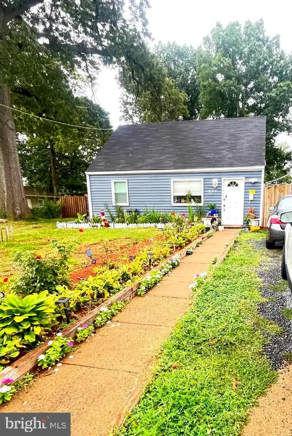 251 Kent Dr, MANASSAS PARK, VA 20111