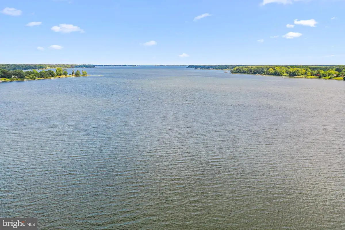975 Wilton Creek Rd, Hartfield, VA 23071 - #1