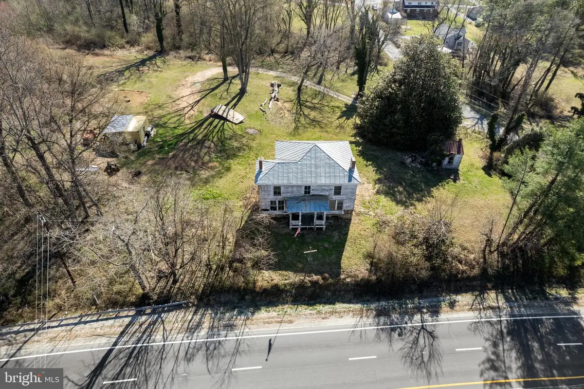 31 Orchard Rd, Lovingston, VA 22949 - #1