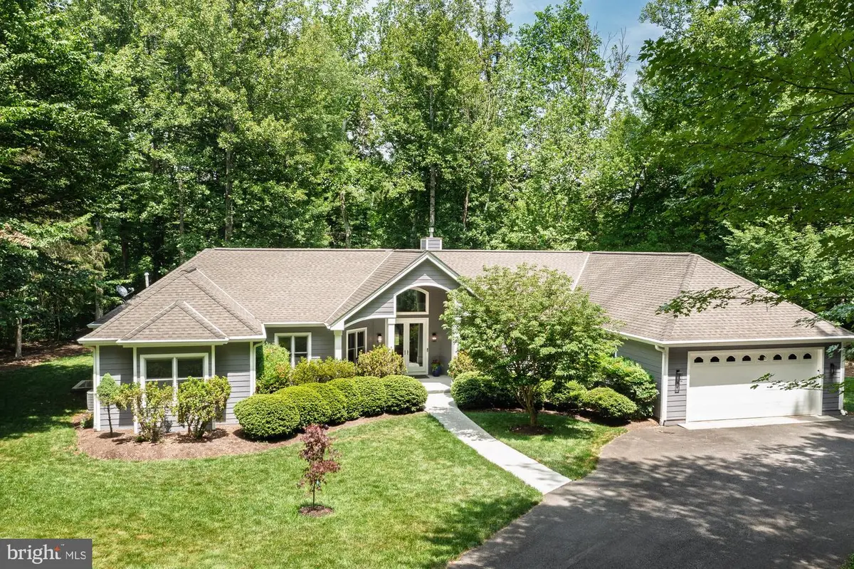 32 Towhee Ct, Nellysford, VA 22958 - #1