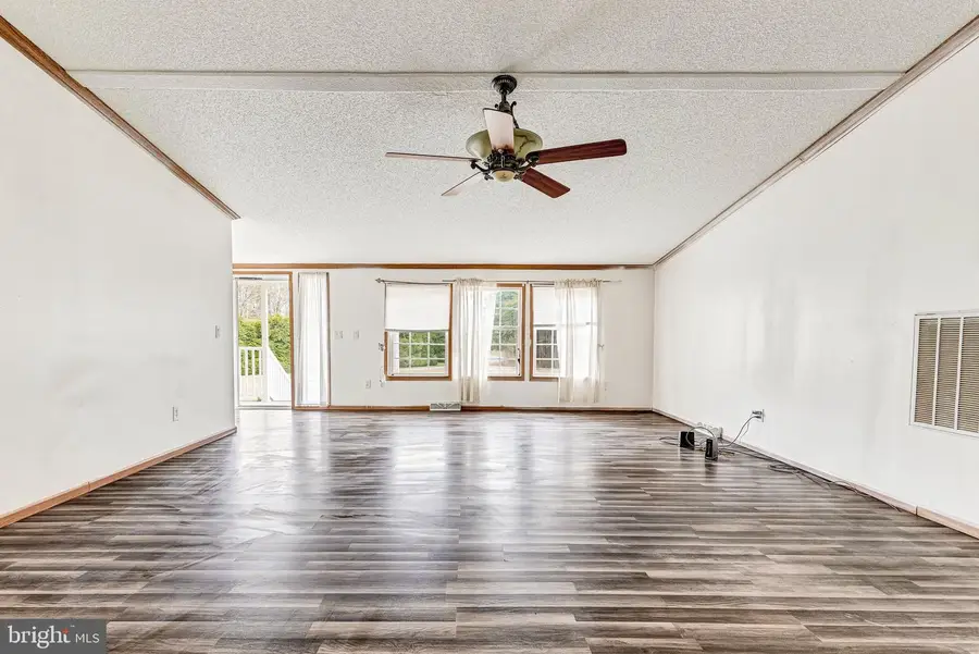 14 Knights Dr, Heathsville, VA 22473 - #3