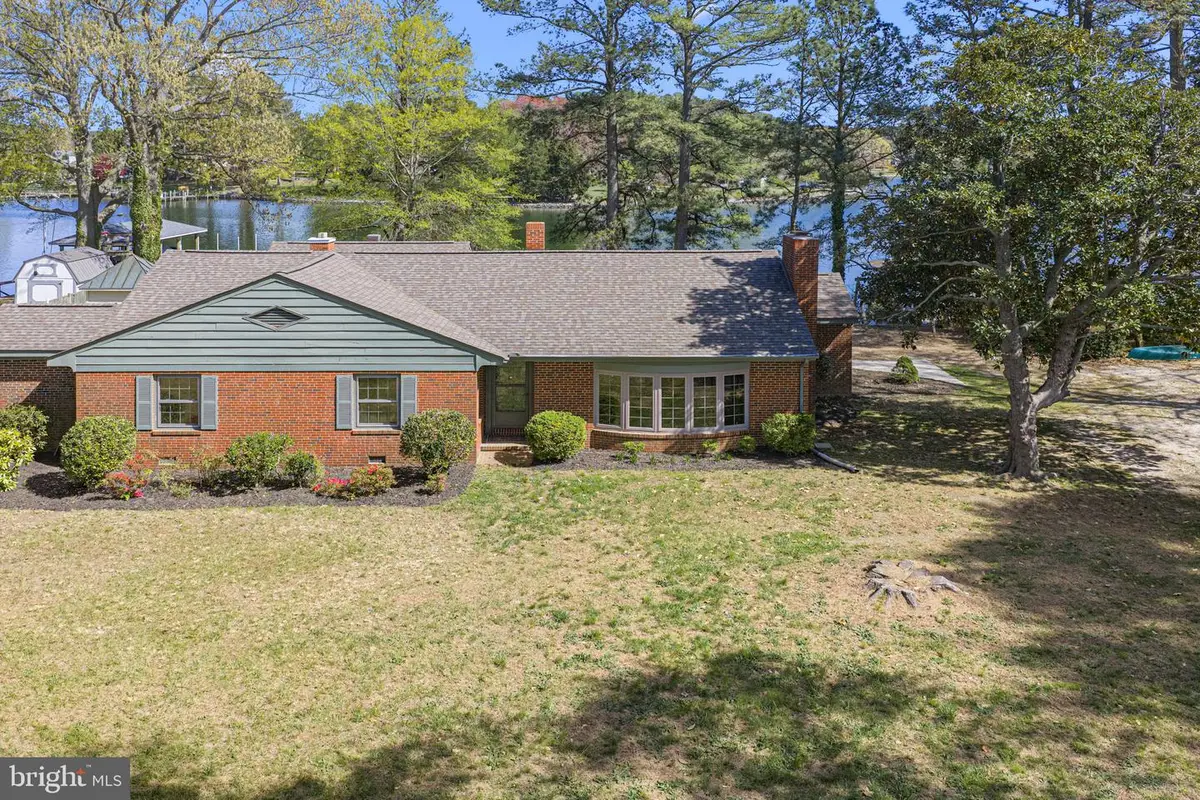 137 Pine Dr, Reedville, VA 22539 - #1