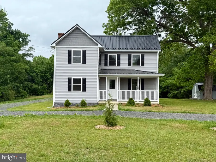 439 Valley Dr, Callao, VA 22435 - #3
