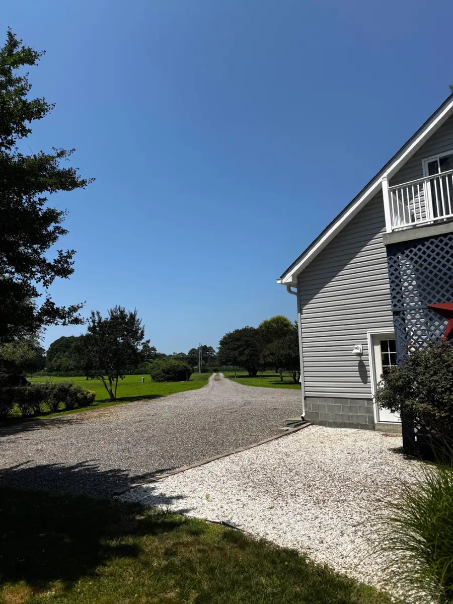 521 Painter Point Rd, Kilmarnock, VA 22482 - #3