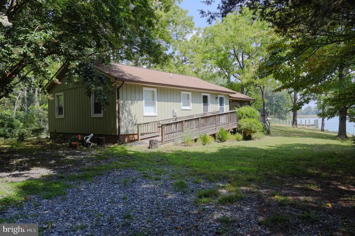 1026 Presley Creek Dr, Heathsville, VA 22473 - #1
