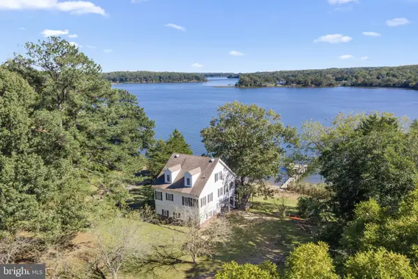 1468 Cedar Point Rd, HEATHSVILLE, VA 22473