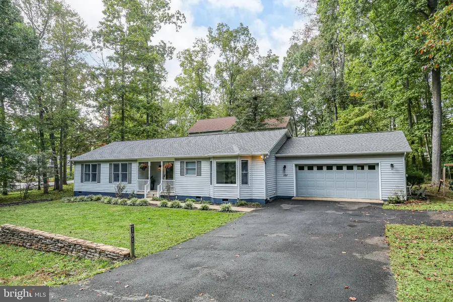 101 Monticello Cir, Locust Grove, VA 22508 - Image #2