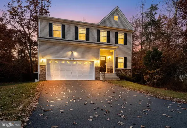 1002 Lakeview Pkwy, LOCUST GROVE, VA 22508