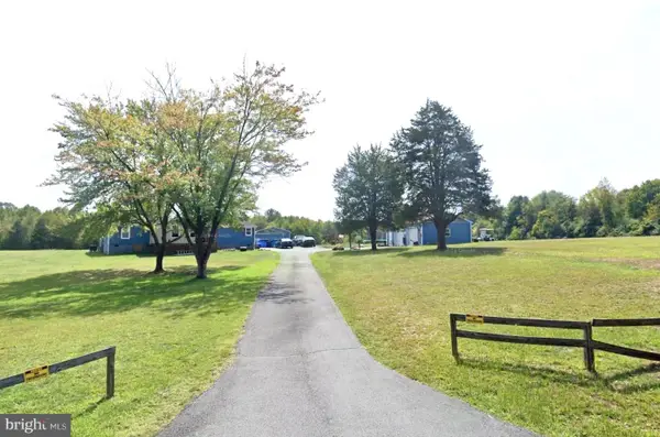 10237 Hook Rd, RAPIDAN, VA 22733