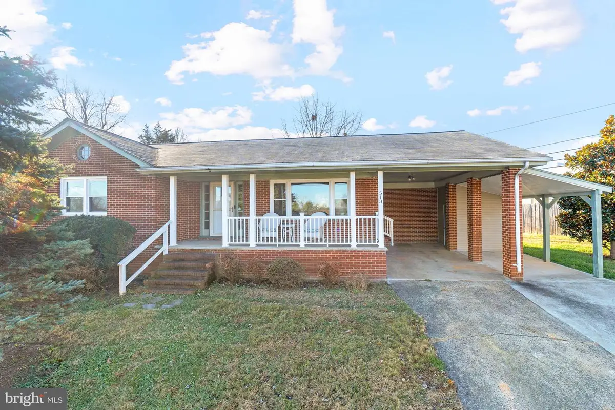 513 Gentry Dr, Gordonsville, VA 22942 - Image #1