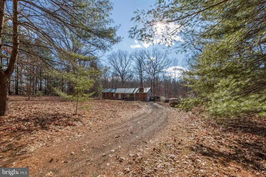 28494 Eddings Rd, Rhoadesville, VA 22542 - Image #3