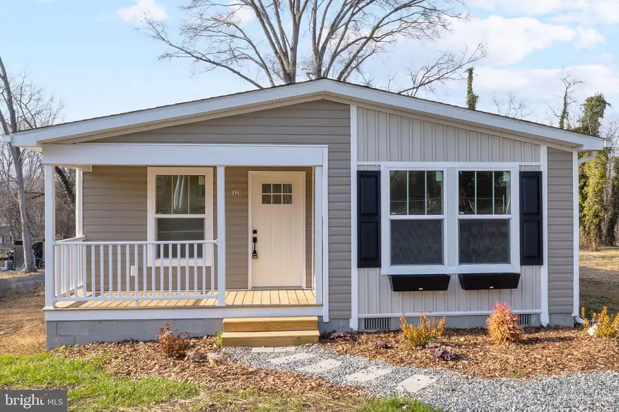 320 East St, Gordonsville, VA 22942 - #3