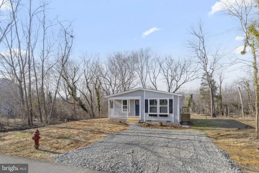 328 East St, Gordonsville, VA 22942 - #2