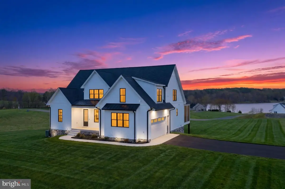 20359 Lookout Cir, Orange, VA 22960 - #1