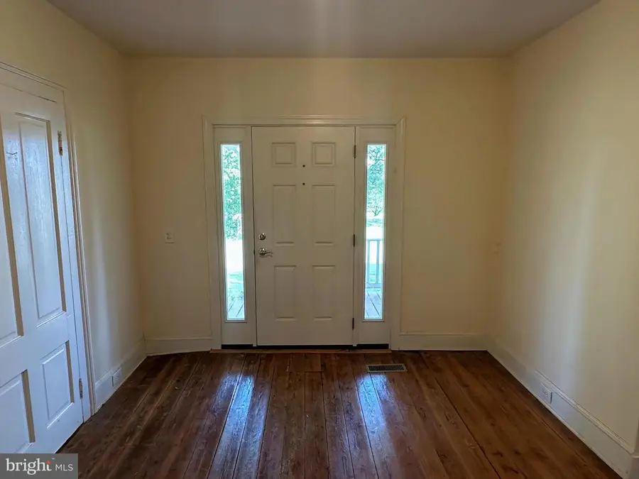 23202 Village Rd, Unionville, VA 22567 - #2