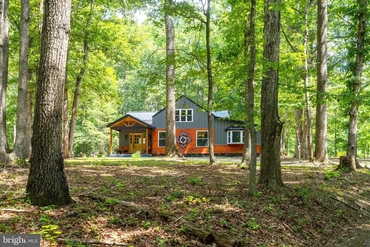 18184 Crawford Ln, Gordonsville, VA 22942 - #1