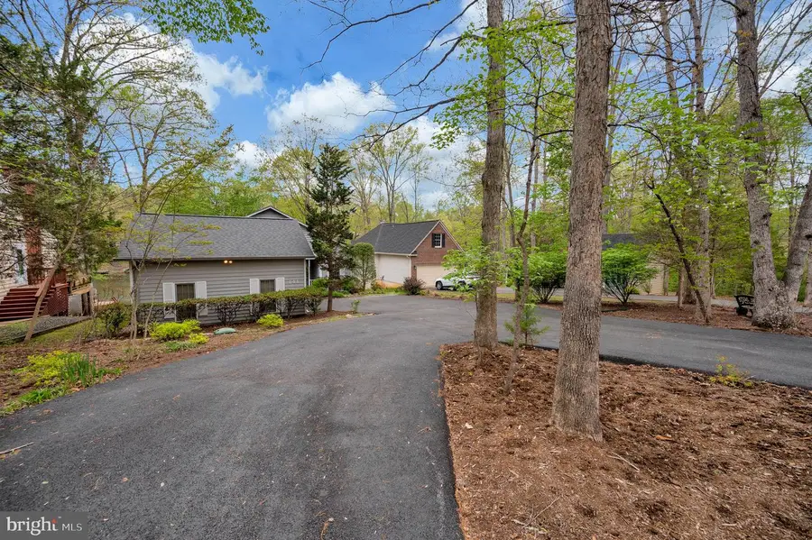 141 Larkspur Ln, Locust Grove, VA 22508 - #3