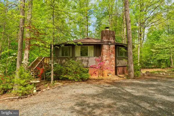 152 Edgemont Cir, LOCUST GROVE, VA 22508