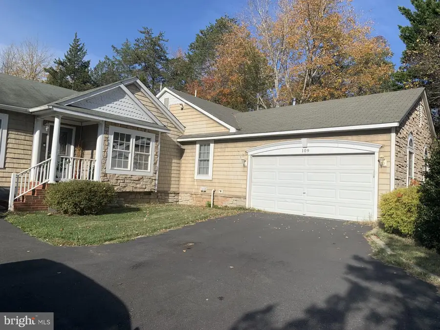 109 Fairfax Ln, Locust Grove, VA 22508 - #2