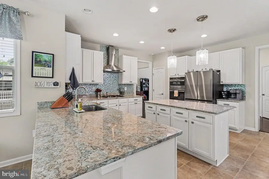 2446 Towering Oak Ct, Locust Grove, VA 22508 - #2