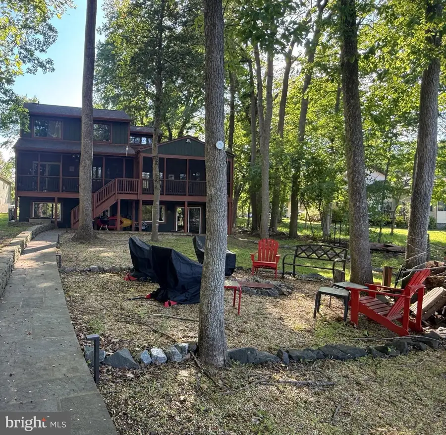 1917 Lakeview Pkwy, Locust Grove, VA 22508 - #3