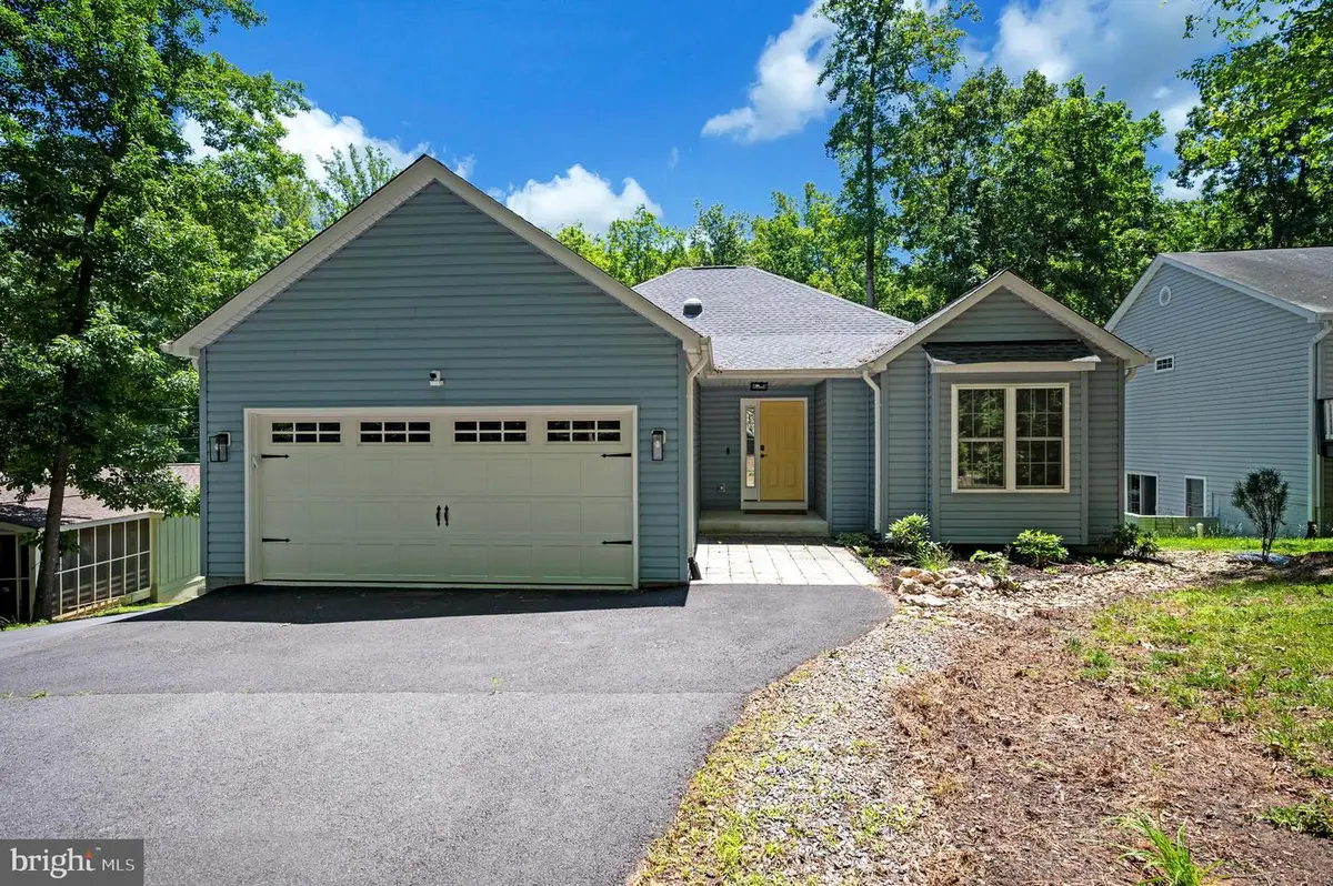 708 Eastover Pkwy, Locust Grove, VA 22508 - #1
