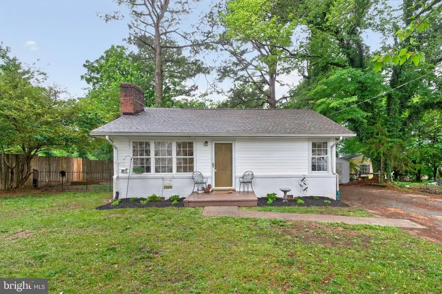 415 S Main St, Gordonsville, VA 22942 - #2