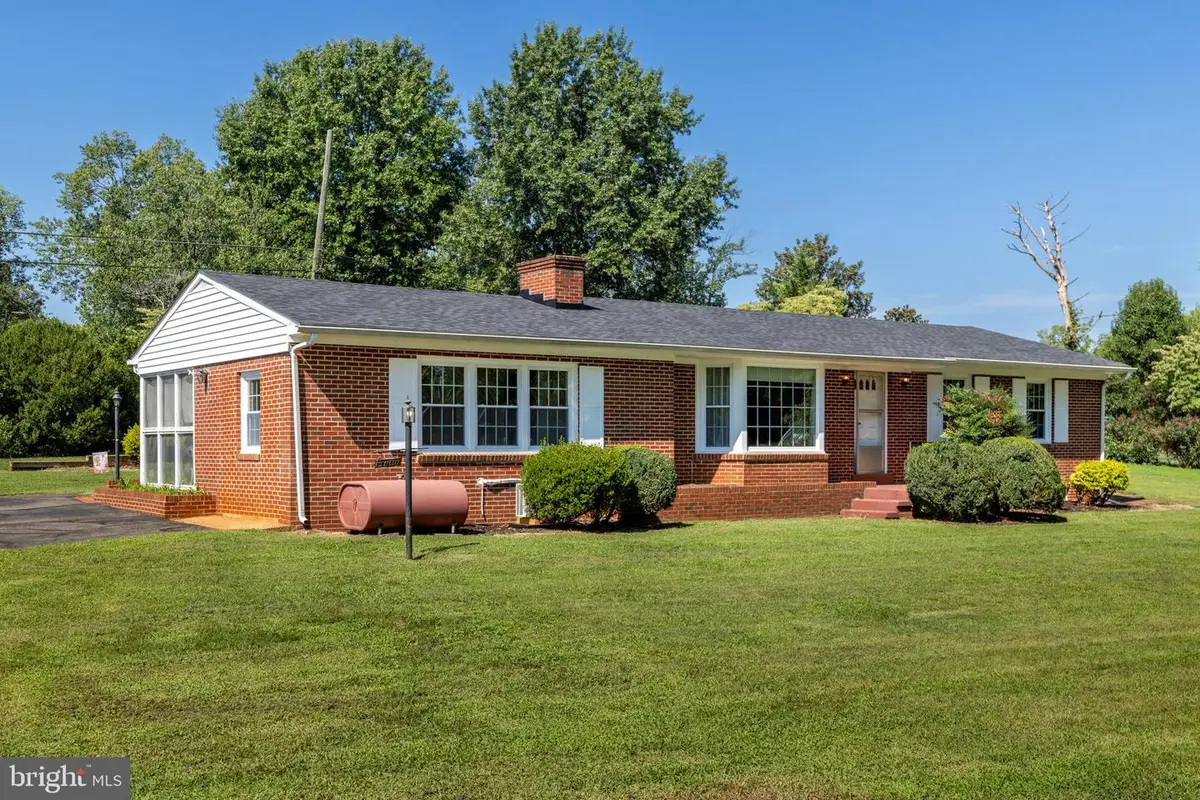 10226 Glebe Rd, Orange, VA 22960 - #1