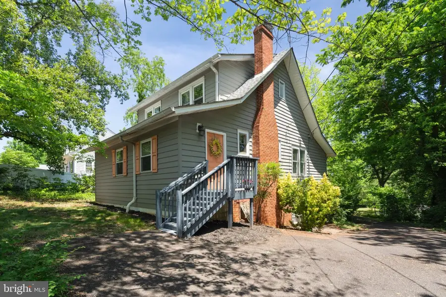 293 Caroline St, Orange, VA 22960 - #2