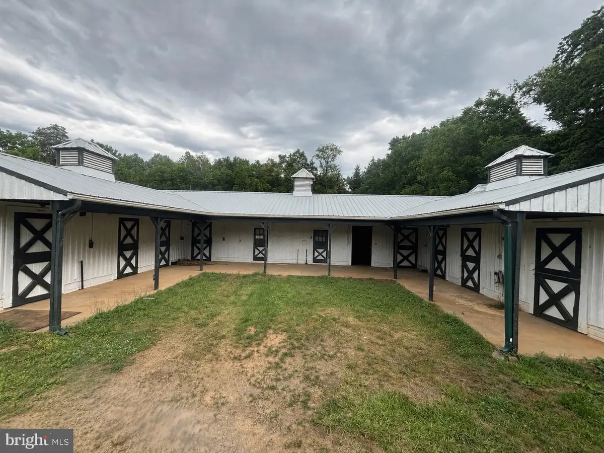 4547 Ridge Rd, Gordonsville, VA 22942 - #1