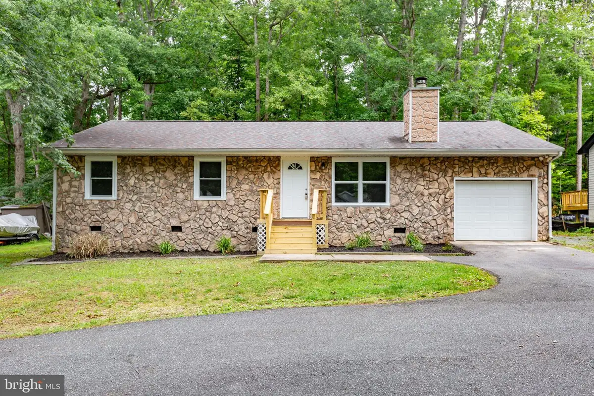 1105 Lakeview Pkwy, Locust Grove, VA 22508 - #1