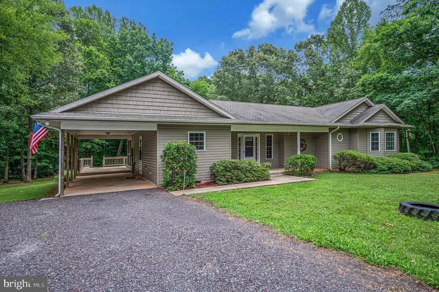 10211 Old Lawyers Rd, Unionville, VA 22567 - #3