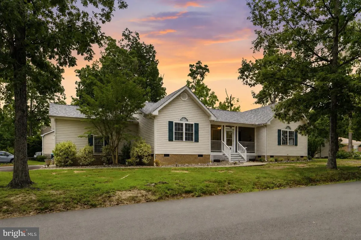 203 Freedom Rd, Locust Grove, VA 22508 - #1