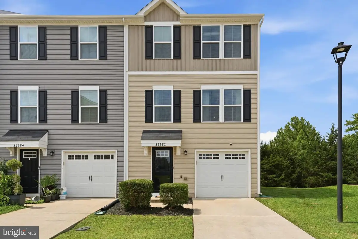 35282 Sara Ct, Locust Grove, VA 22508 - #1