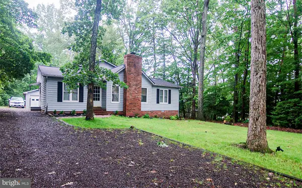 207 Madison Cir, LOCUST GROVE, VA 22508