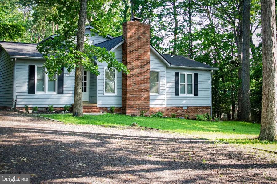 207 Madison Cir, Locust Grove, VA 22508 - #2