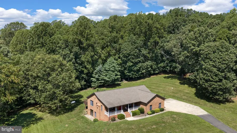 8350 Rapidan Hunt Ln, Rapidan, VA 22733 - #3