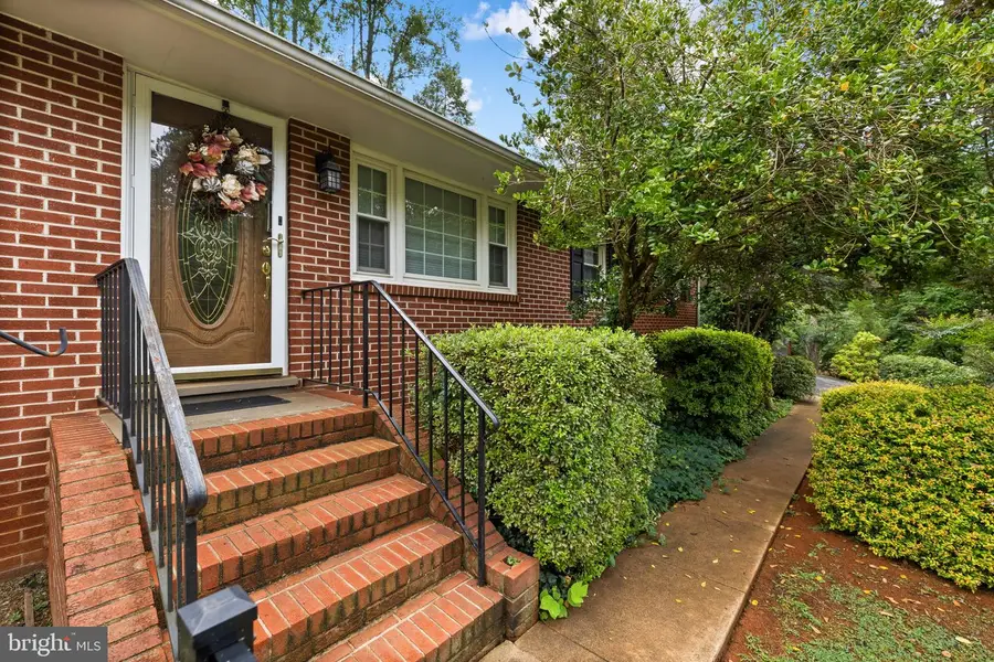 294 Newton St, Orange, VA 22960 - #3